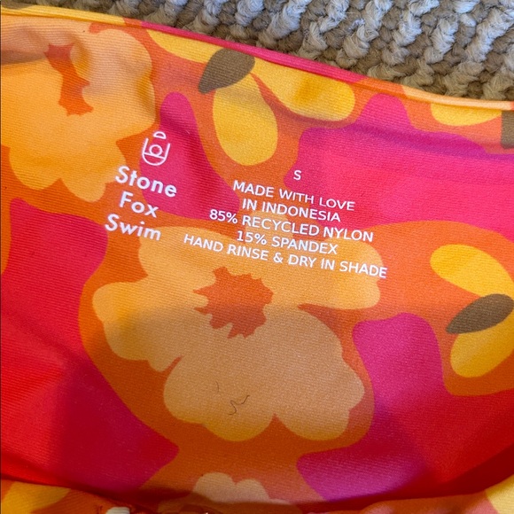 NWT FP x Stone Fox Swim rafa one piece surf in lei lei print Floral size small - Picture 13 of 14